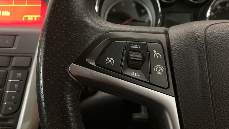 Vauxhall Astra 2.0 CDTi 16V ecoFLEX SRi 5dr Diesel Hatchback